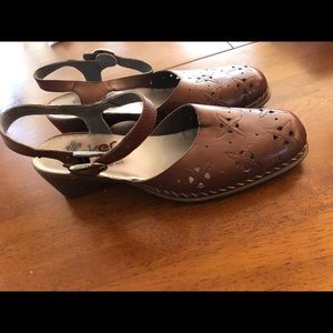 Rieker brown sandals